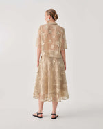 Carregar imagem no visualizador da galeria, beige handmade lace jacket
