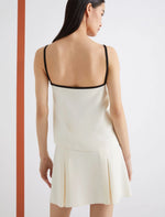 Carregar imagem no visualizador da galeria, wool white camise top
