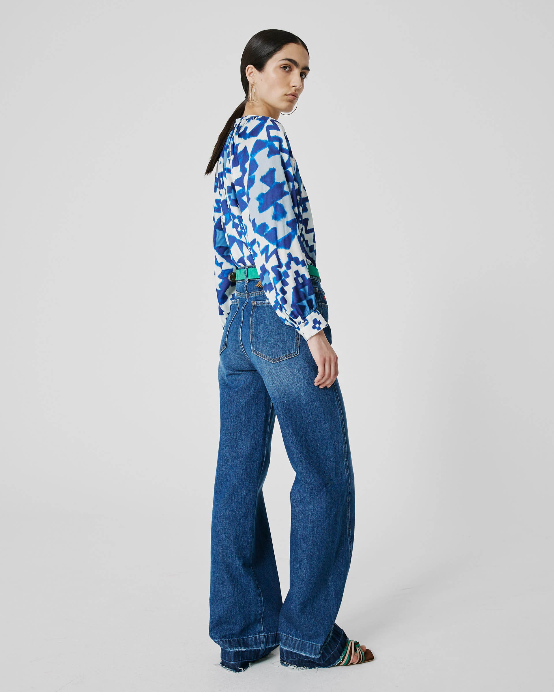 sophisticated blue jeans