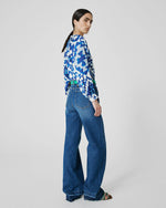 Load image into Gallery viewer, sophisticated blue jeans
