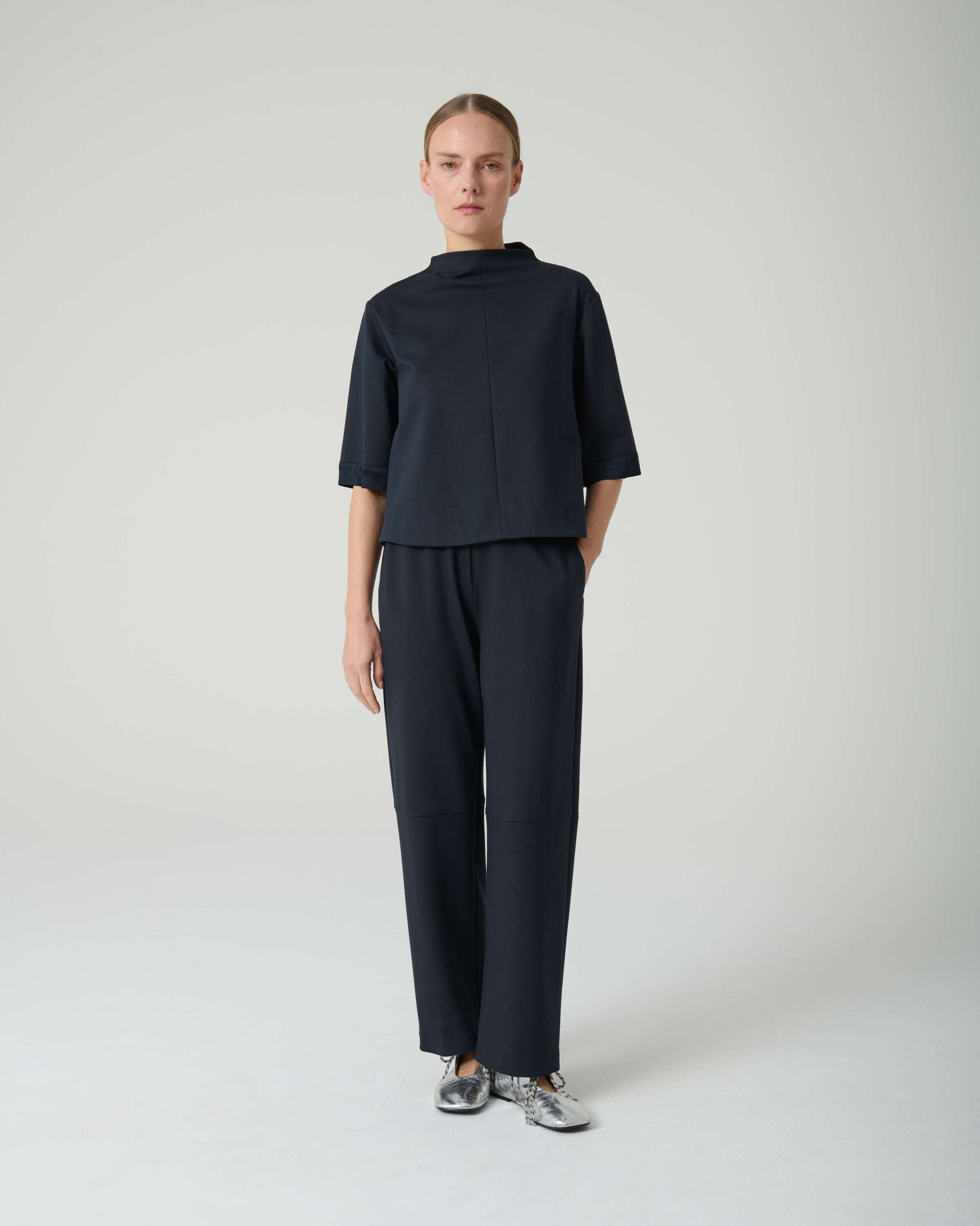 dark sapphire trousers with satin belt