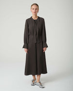 Carregar imagem no visualizador da galeria, taffarel flared dress with scarf
