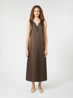 Carregar imagem no visualizador da galeria, chocolate long satin dress
