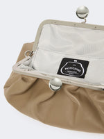Load image into Gallery viewer, Medium sheepskin Pasticcino Bag - Turtledove
