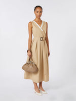 Load image into Gallery viewer, Medium sheepskin Pasticcino Bag - Turtledove
