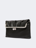 Carregar imagem no visualizador da galeria, black sheepskin Pasticcino Bag
