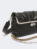 Carregar imagem no visualizador da galeria, black sheepskin Pasticcino Bag

