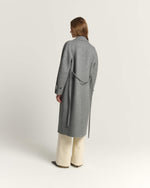 Carregar imagem no visualizador da galeria, smoke iron double-breasted coat
