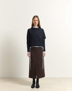 Carregar imagem no visualizador da galeria, brown straight pencil skirt
