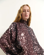 Carregar imagem no visualizador da galeria, burnt umber printed silk dress
