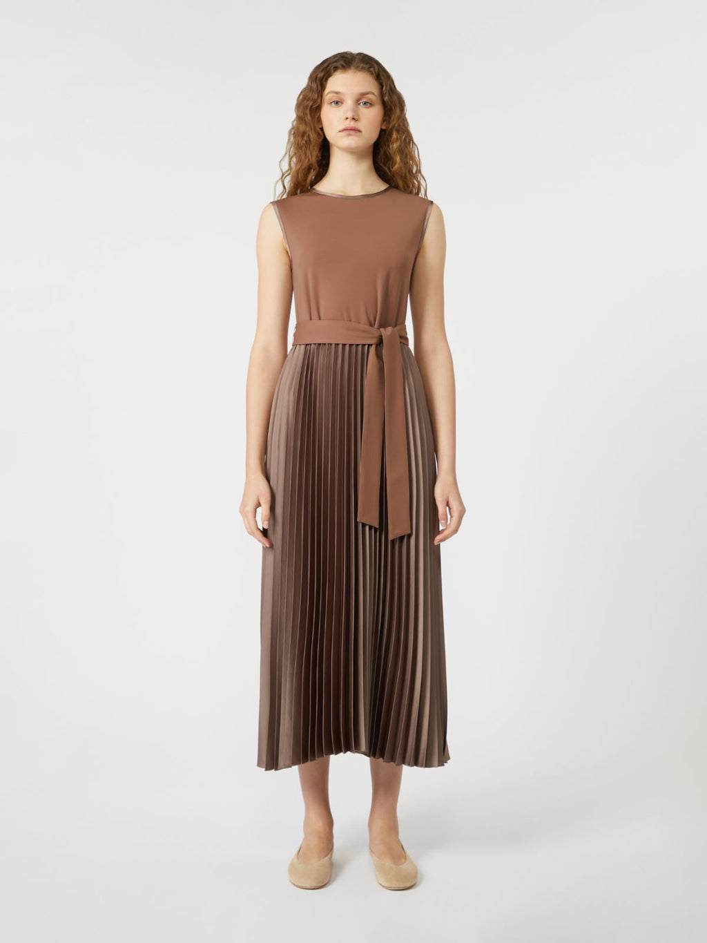 brown sleeveless jersey dress