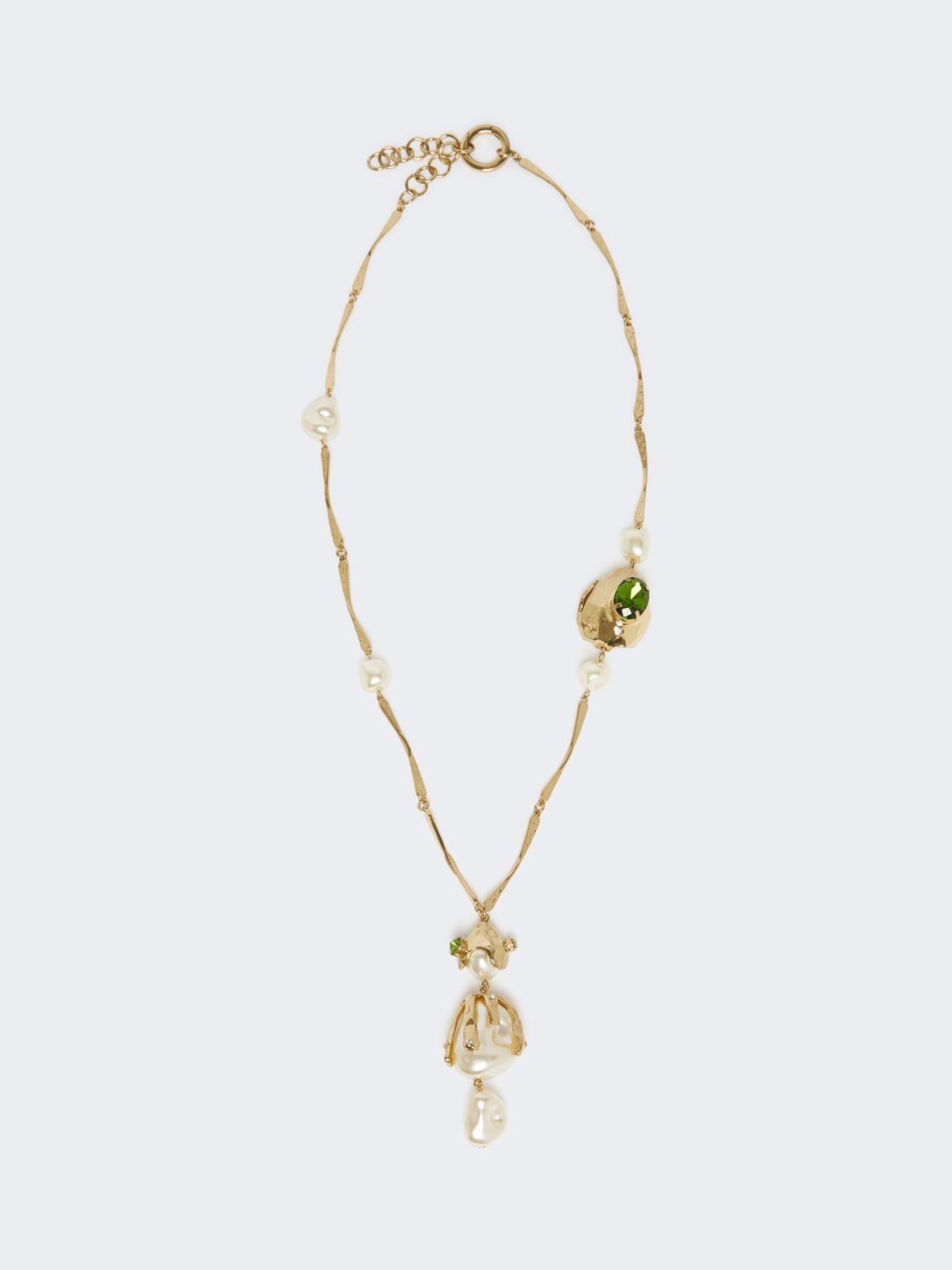 gold metal pendant necklace