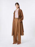 Carregar imagem no visualizador da galeria, hazelnut wool, cashmere &amp; silk coat
