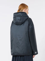 Carregar imagem no visualizador da galeria, midnight blue oversized padded jacket
