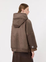 Carregar imagem no visualizador da galeria, brown hooded jacket in water-repellent canvas
