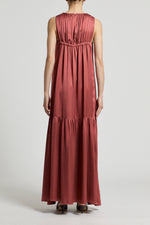 Load image into Gallery viewer, photinia red Long sleeveless dress
