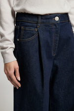 Carregar imagem no visualizador da galeria, universe blue wahsed style denim pants
