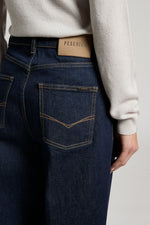 Carregar imagem no visualizador da galeria, universe blue wahsed style denim pants
