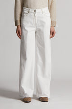 Carregar imagem no visualizador da galeria, natural white denim pants
