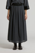 Load image into Gallery viewer, eclipse gray Pleated skirt

