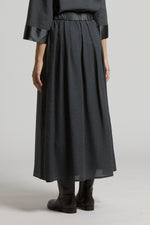 Load image into Gallery viewer, eclipse gray Pleated skirt
