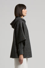 Carregar imagem no visualizador da galeria, Eclipse Gray Coat with hood
