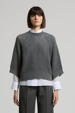 Carregar imagem no visualizador da galeria, eclipse gray knitted sweater
