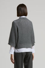 Carregar imagem no visualizador da galeria, eclipse gray knitted sweater
