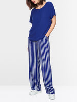 Carregar imagem no visualizador da galeria, iolite Loose-fitting flowing material blouse

