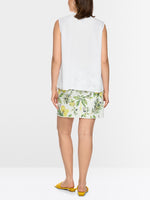 Carregar imagem no visualizador da galeria, white Vibrant top with pleating
