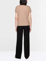 Carregar imagem no visualizador da galeria, warm taupe floral T-Shirt
