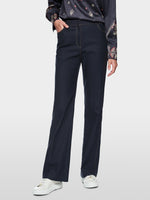 Carregar imagem no visualizador da galeria, navy jeans with contrast seams
