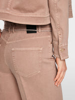 Carregar imagem no visualizador da galeria, warm taupe wide jeans with rhinestone cord
