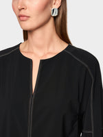 Carregar imagem no visualizador da galeria, black ‘Rethink Together’ sporty shirt
