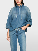 Carregar imagem no visualizador da galeria, denim Sporty denim blouse with stand-up collar
