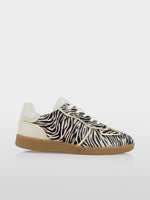 Carregar imagem no visualizador da galeria, zebra Sneakers with animal print
