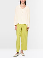 Carregar imagem no visualizador da galeria, bright ecru Blouse with flounces
