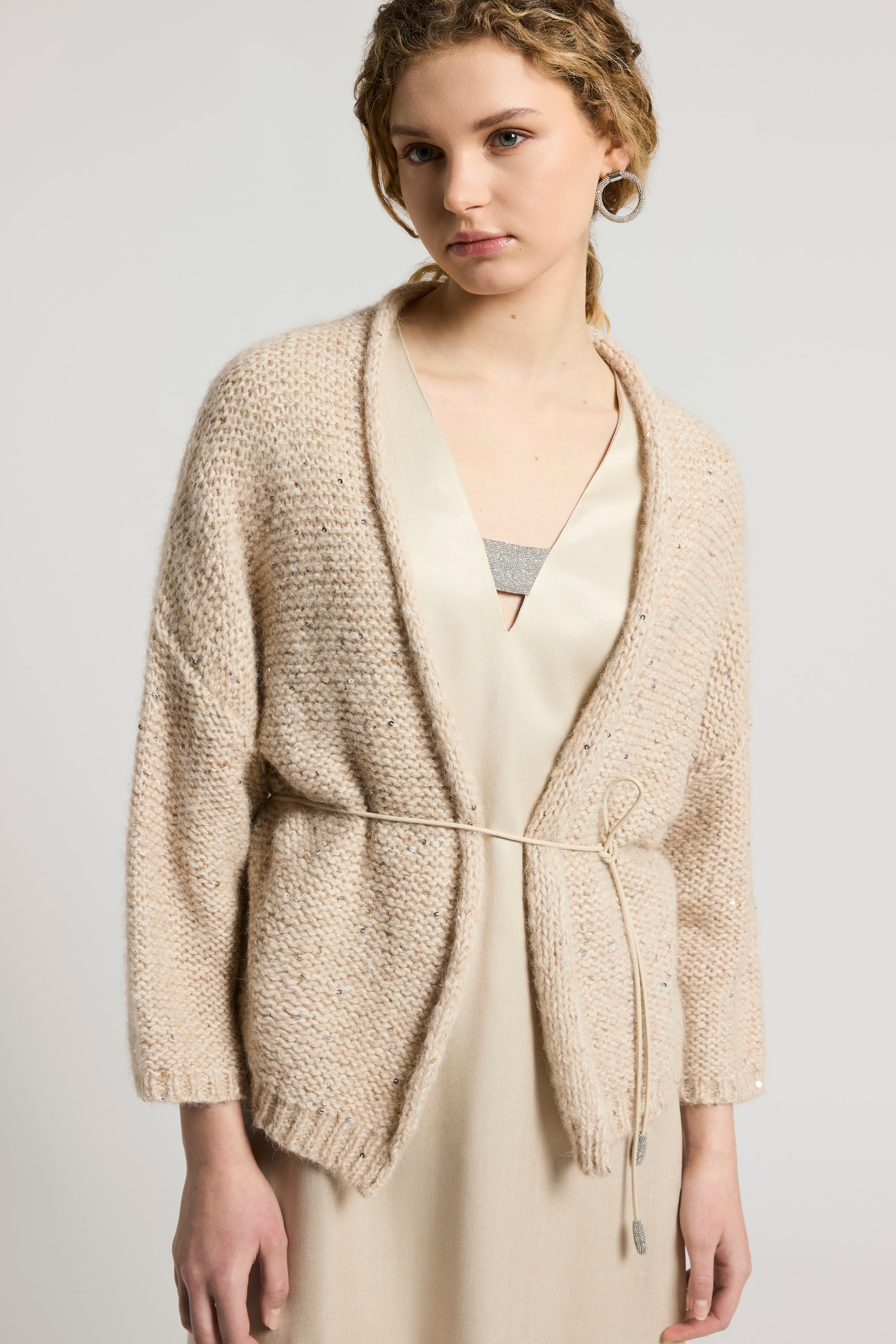 amber beige knitted cardigan
