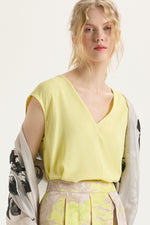 Load image into Gallery viewer, pale yellow crepe top

