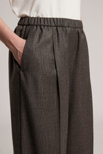 Load image into Gallery viewer, deep brown Pants with elastic waistband
