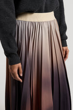 Carregar imagem no visualizador da galeria, Ebony brown long skirt
