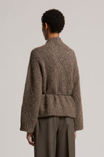 Carregar imagem no visualizador da galeria, deep brown knitted cardigan
