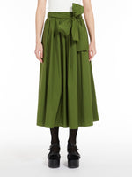 Carregar imagem no visualizador da galeria, green long full skirt
