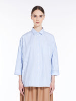 Load image into Gallery viewer, light blue loose shirt
