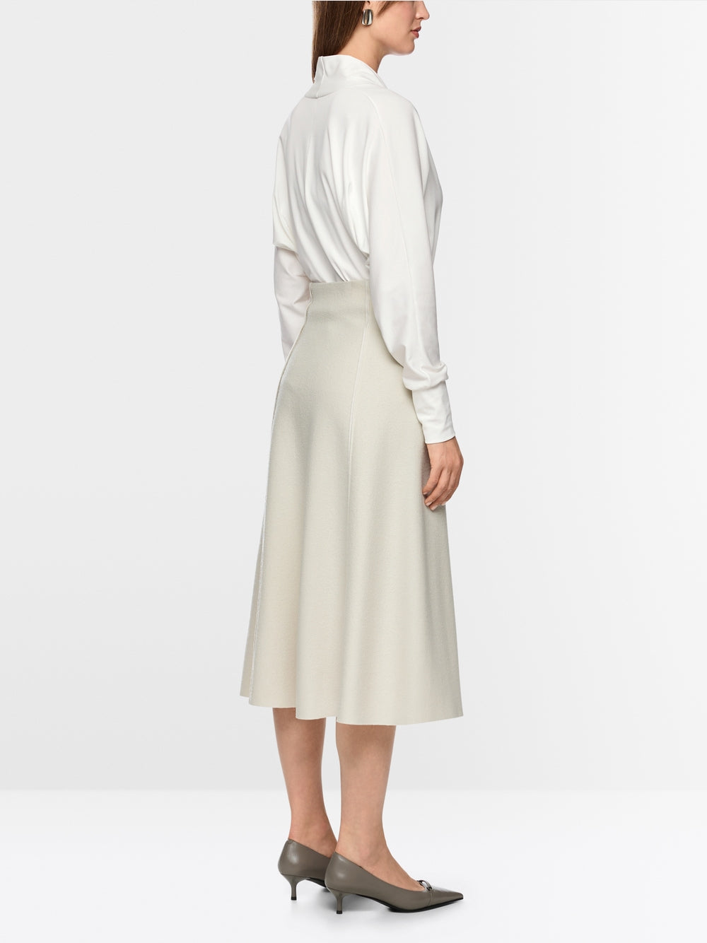 off-white feminine shirt