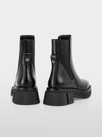 Carregar imagem no visualizador da galeria, blakc chelsea boots with block heels
